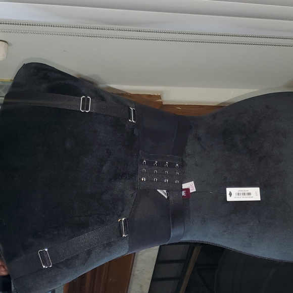 2 Adore Me Lace Demi Bras - Picture 2 of 5